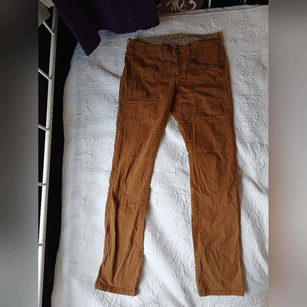 Athleta Mustard Yellow Dipper Cargo Pants Size 6 - Picture 3 of 8